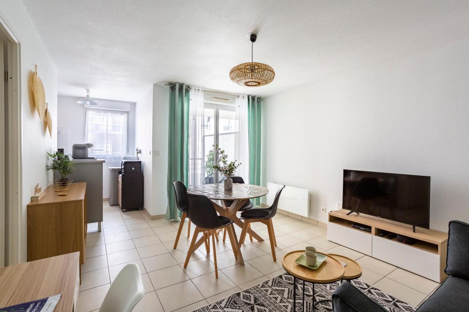 Le Sevigne - Cosy Et Calme - Balcon Et Parking Appartement Cesson-Sévigné Buitenkant foto